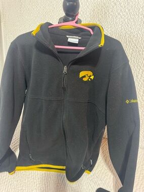 Columbia Black and Yellow Fleece Jacket with Iowa Hawkeyes Logo
